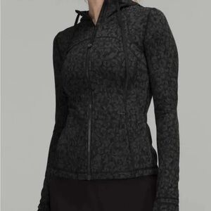 Lululemon Women's Black Printed Zip-Up Hoodie Jacket Size M